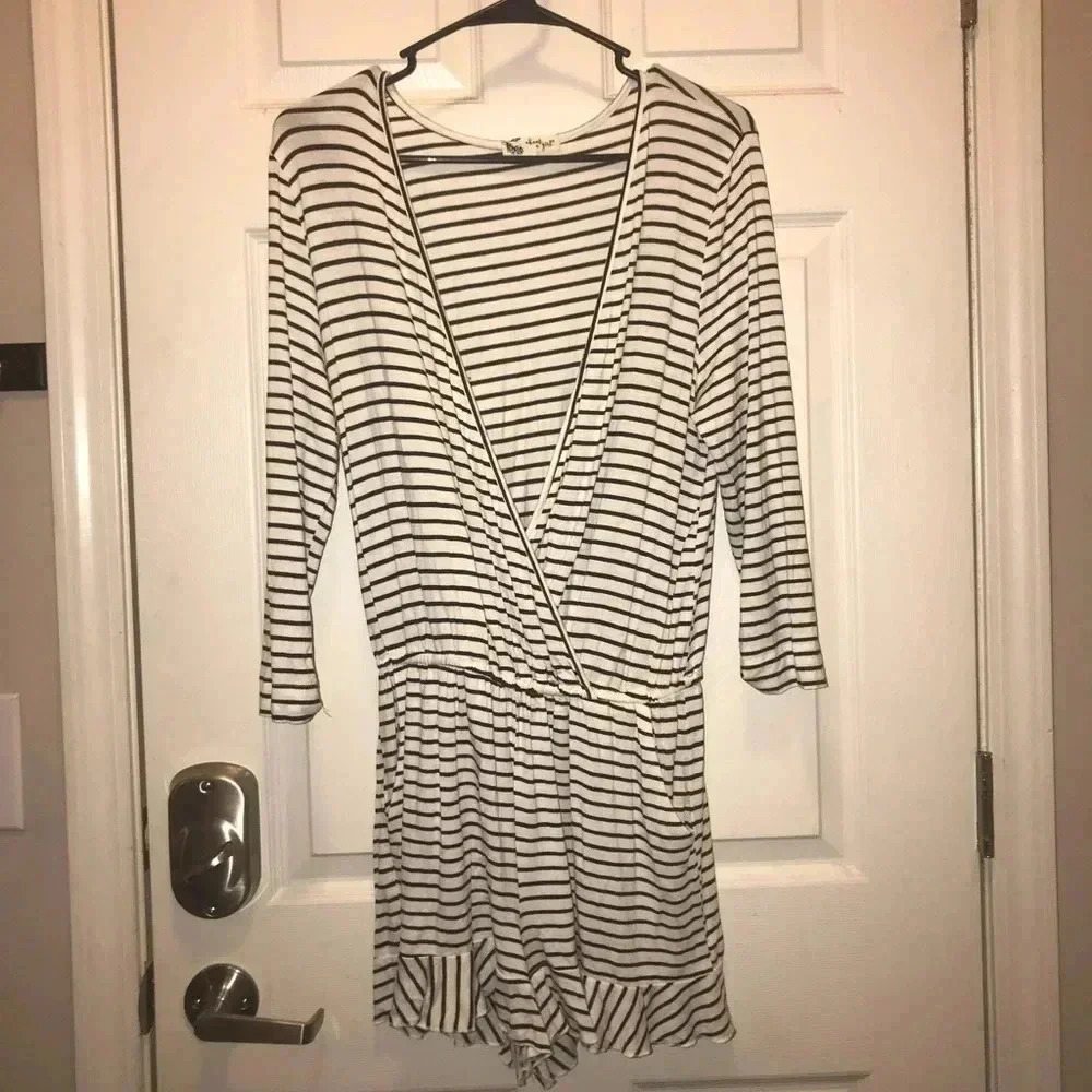 🟨Striped Romper
